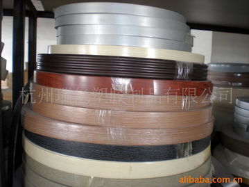 塑膠家具配件系列 家具膠的創新與應用